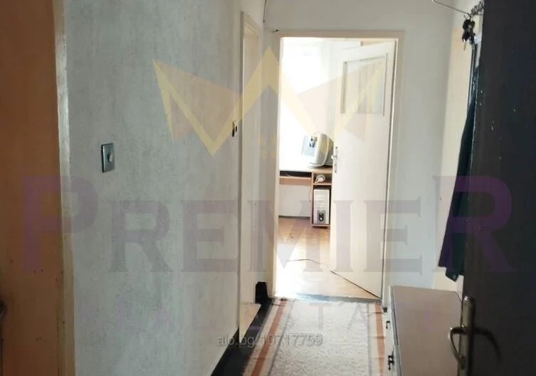 ТРИСТАЕН АПАРТАМЕНТ – гр. Айтос - - снимка 1 - Имоти Премиер