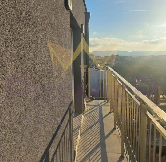 Тристаен апартамент – Колхозен пазар - - снимка 11 - Имоти Премиер