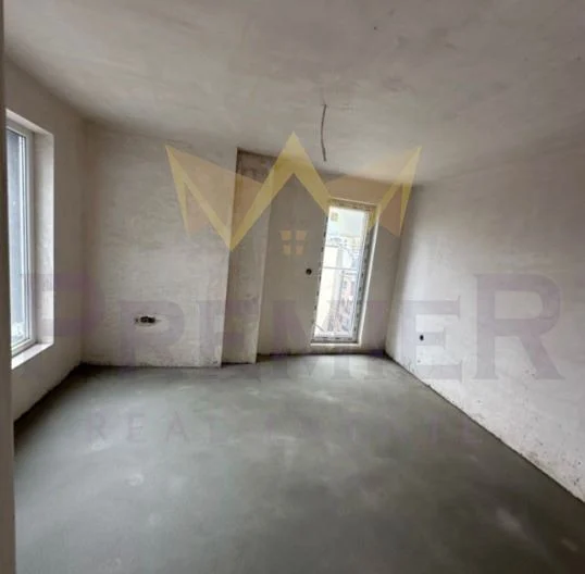 Тристаен апартамент – Колхозен пазар - - снимка 4 - Имоти Премиер