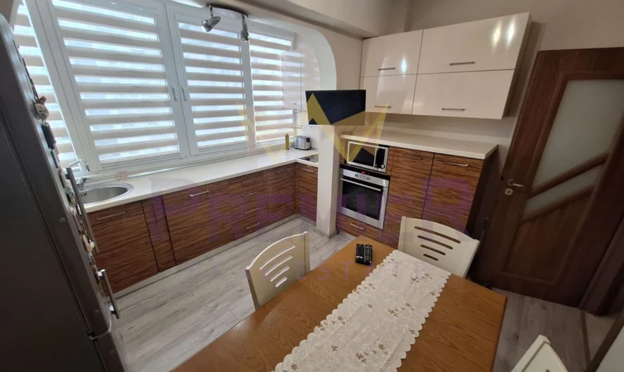 Тристаен апартамент – кв. Изгрев гр. Бургас -  - снимка 8 - Имоти Премиер