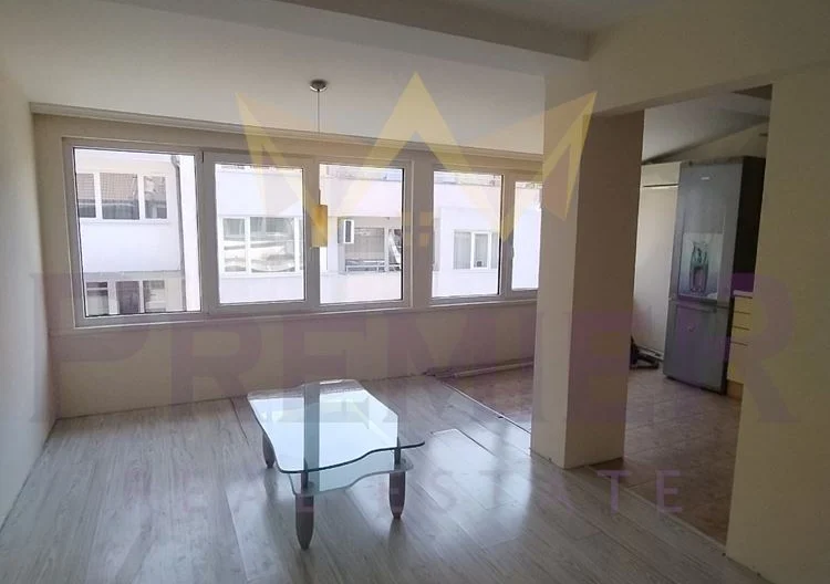 Тристаен апартамент – Спортна зала, Варна - - снимка 7 - Имоти Премиер