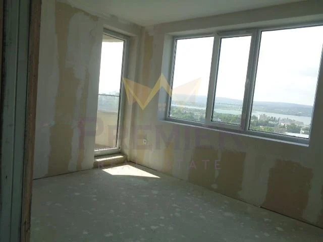 Тристаен апартамент – Западна промишлена зона, Варна - - снимка 8 - Имоти Премиер