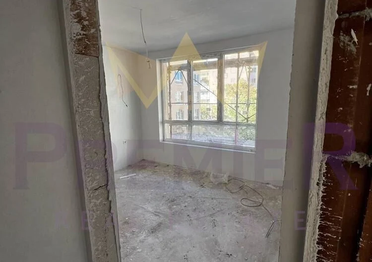 Тристаен апартамент -  - снимка 9 - Имоти Премиер