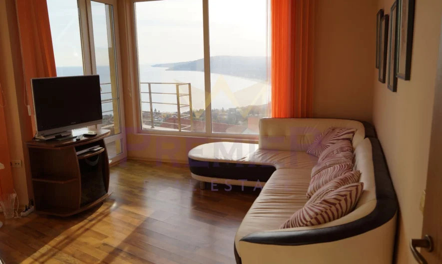 Тристаен Апартамент - - снимка 9 - Имоти Премиер