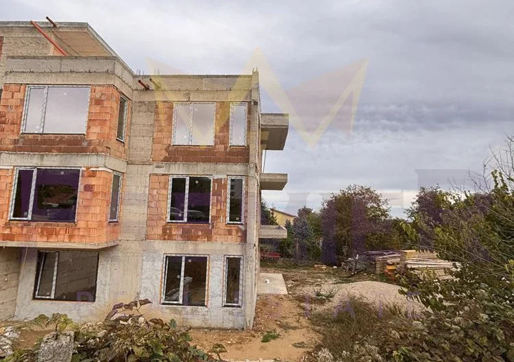 ТРИСТАЕН АПАРТАМЕНТ АЛЕН МАК -  - снимка 2 - Имоти Премиер