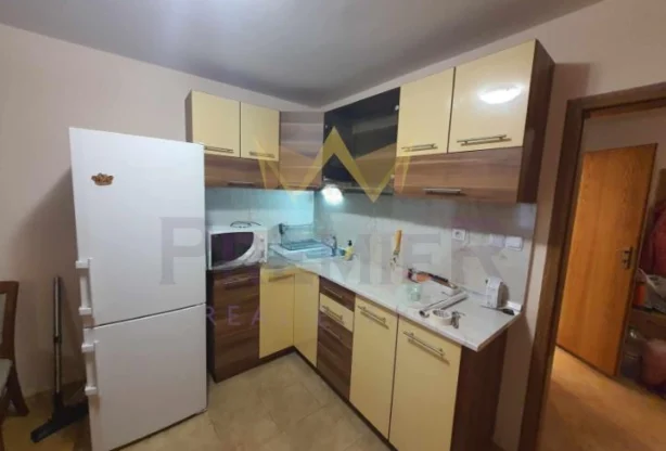 Агенция за недвижими имоти - Имоти Премиер - имот - 1201939, Цена: 590 EUR