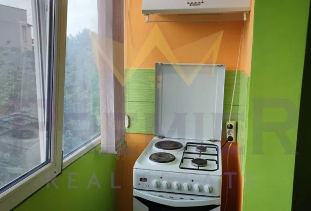 Агенция за недвижими имоти - Имоти Премиер - имот - 1223701, Цена: 650 EUR