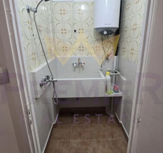 Тристаен апартамент, Базар Левски, град Варна -  - снимка 6 - Имоти Премиер