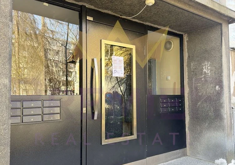 Тристаен апартамент, Борово - - снимка 10 - Имоти Премиер