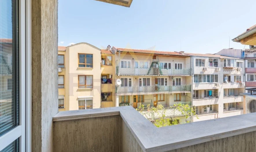 ТРИСТАЕН АПАРТАМЕНТ, ЧАТАЛДЖА -  - снимка 11 - Имоти Премиер