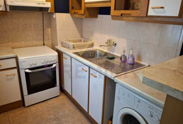 Агенция за недвижими имоти - Имоти Премиер - имот - 1021871, Цена: 450 EUR