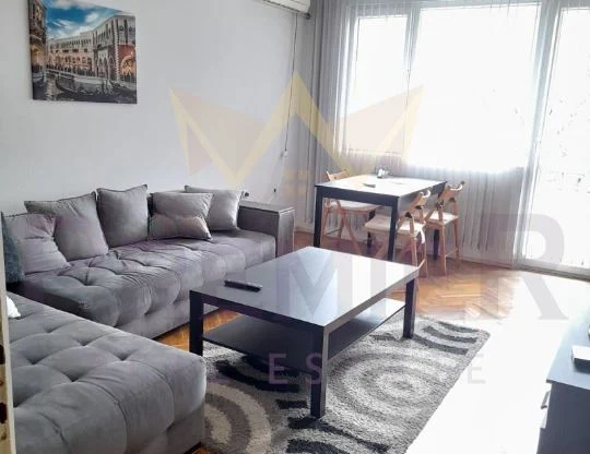 Агенция за недвижими имоти - Имоти Премиер - имот - 1072155, Цена: 550 EUR
