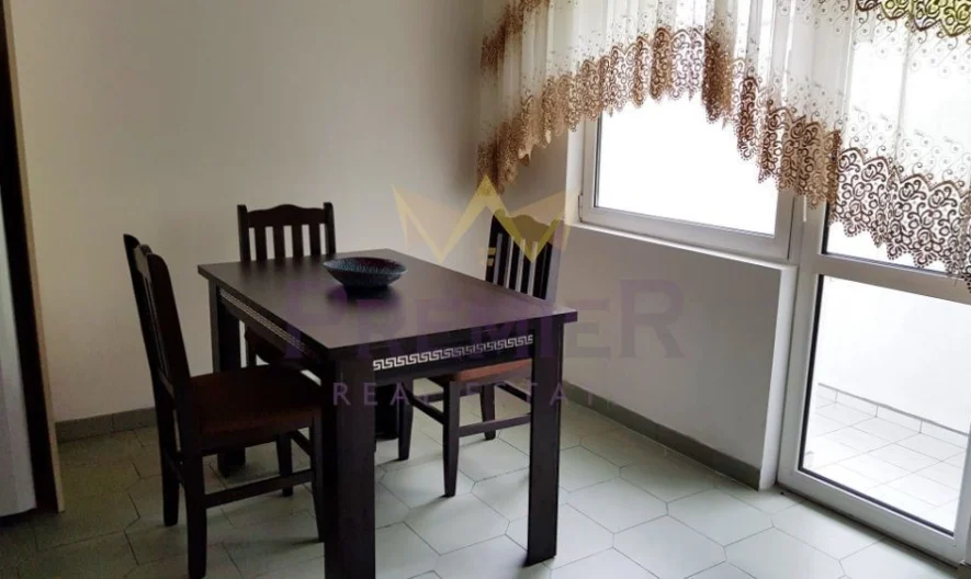 ТРИСТАЕН АПАРТАМЕНТ ЧЕРВЕН ПЛОЩАД - - снимка 4 - Имоти Премиер