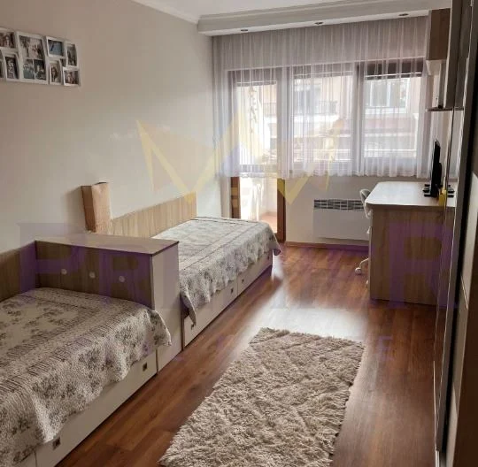 Тристаен апартамент до Борисовата градина -  - снимка 6 - Имоти Премиер