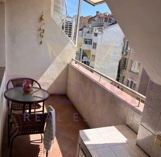 Тристаен апартамент до Борисовата градина -  - снимка 9 - Имоти Премиер