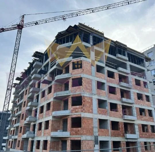 Тристаен Апартамент до Джъмбо! - - снимка 1 - Имоти Премиер