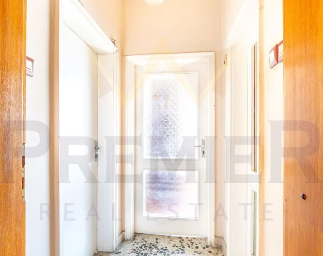 Тристаен апартамент до Руското училище -  - снимка 12 - Имоти Премиер