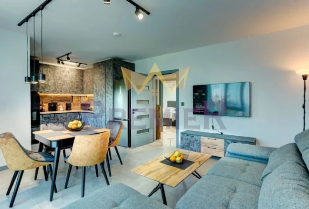 Агенция за недвижими имоти - Имоти Премиер - имот - 910759, Цена: 800 EUR