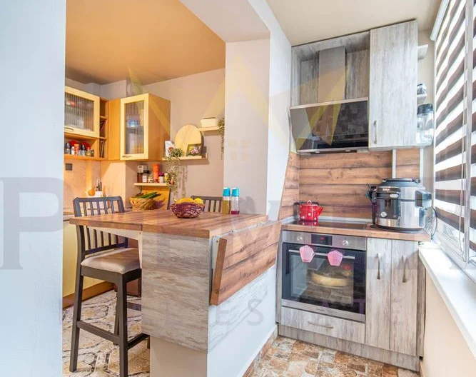 Тристаен апартамент Галата -  - снимка 12 - Имоти Премиер