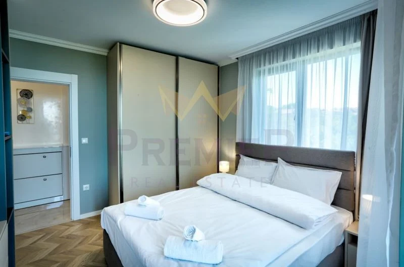 ТРИСТАЕН АПАРТАМЕНТ, ГАЛАТА -  - снимка 3 - Имоти Премиер