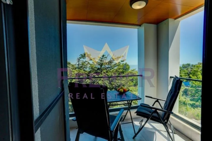 ТРИСТАЕН АПАРТАМЕНТ, ГАЛАТА -  - снимка 7 - Имоти Премиер