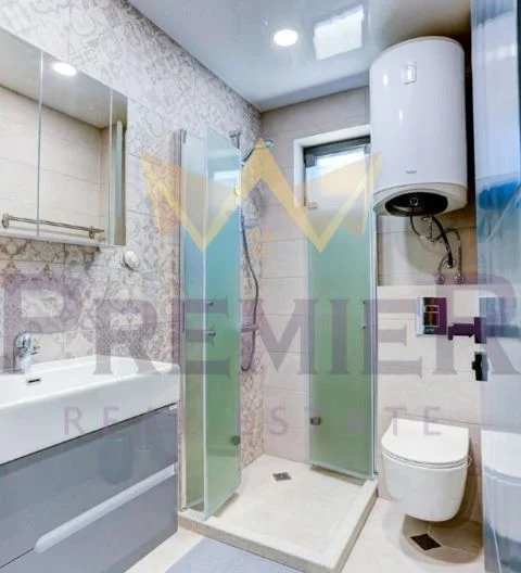 ТРИСТАЕН АПАРТАМЕНТ, ГАЛАТА -  - снимка 9 - Имоти Премиер