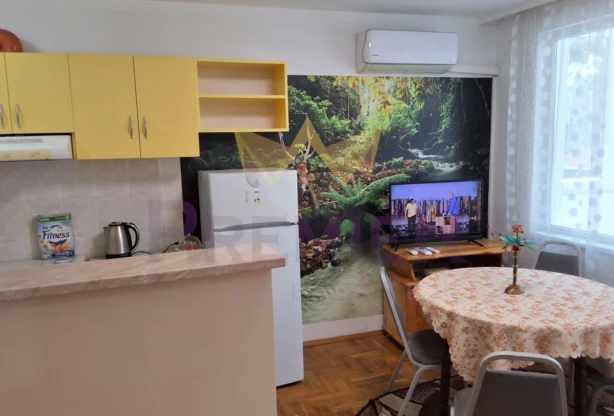 Агенция за недвижими имоти - Имоти Премиер - имот - 1235763, Цена: 550 EUR