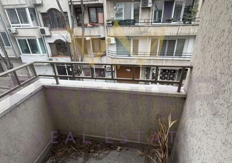 ТРИСТАЕН АПАРТАМЕНТ, ГЕНЕРАЛИТЕ - - снимка 12 - Имоти Премиер