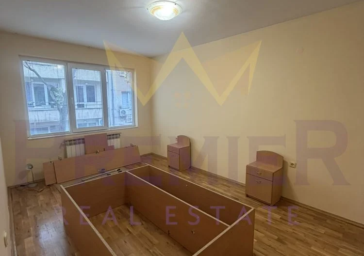 ТРИСТАЕН АПАРТАМЕНТ, ГЕНЕРАЛИТЕ - - снимка 3 - Имоти Премиер