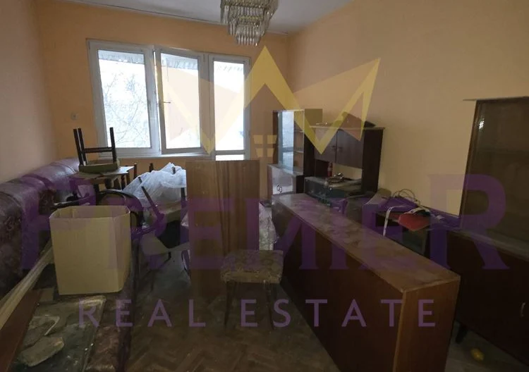 Тристаен апартамент, гр. Силистра -  - снимка 7 - Имоти Премиер