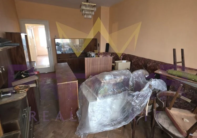 Тристаен апартамент, гр. Силистра -  - снимка 8 - Имоти Премиер