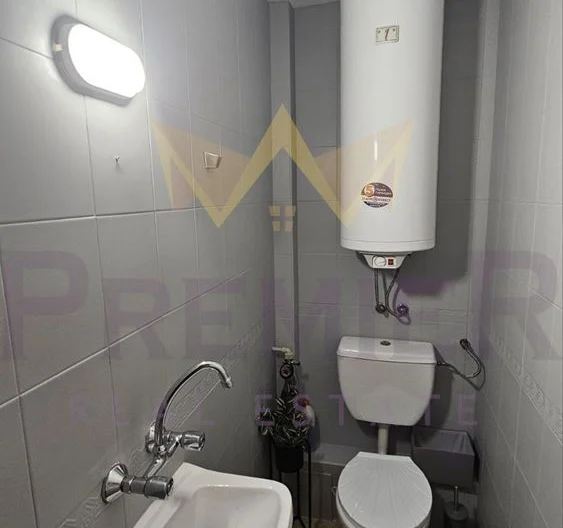 ТРИСТАЕН АПАРТАМЕНТ, ГРЪЦКА МАХАЛА - - снимка 13 - Имоти Премиер