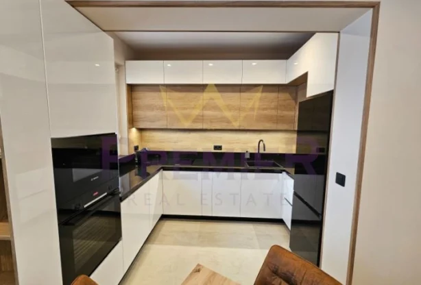 Агенция за недвижими имоти - Имоти Премиер - имот - 1081333, Цена: 1700 EUR