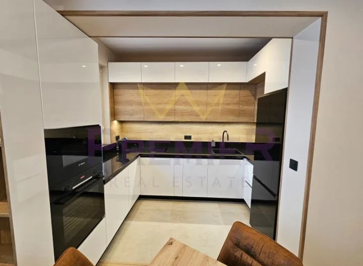 Агенция за недвижими имоти - Имоти Премиер - имот - 1081333, Цена: 1700 EUR