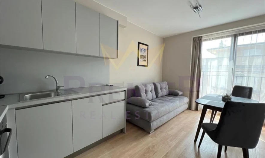 ТРИСТАЕН АПАРТАМЕНТ, ГРЪЦКИ КВАРТАЛ - - снимка 3 - Имоти Премиер