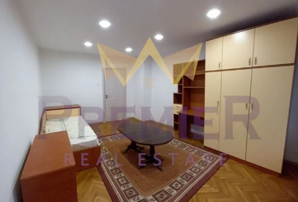 Агенция за недвижими имоти - Имоти Премиер - имот - 1103078, Цена: 750 EUR