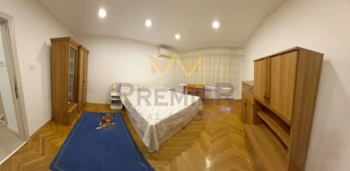 Агенция за недвижими имоти - Имоти Премиер - имот - 1103078, Цена: 750 EUR