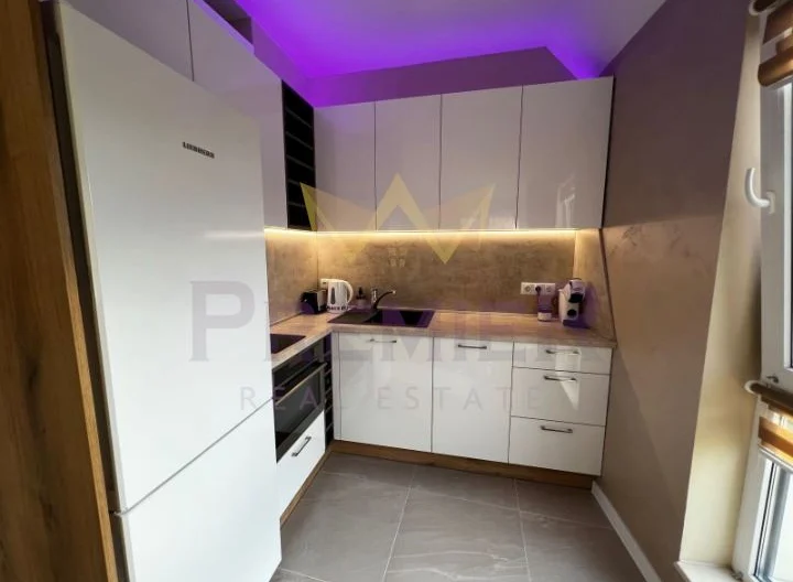 Агенция за недвижими имоти - Имоти Премиер - имот - 1081239, Цена: 766.938 EUR