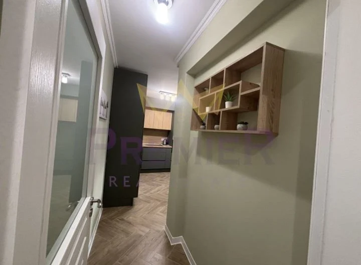 ТРИСТАЕН АПАРТАМЕНТ, ИДЕАЛЕН ЦЕНТЪР - - снимка 10 - Имоти Премиер