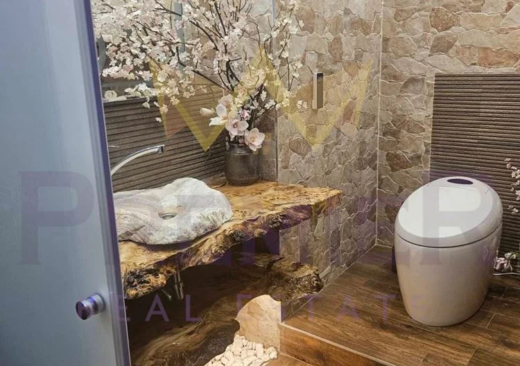 ТРИСТАЕН АПАРТАМЕНТ, ИДЕАЛЕН ЦЕНТЪР -  - снимка 12 - Имоти Премиер