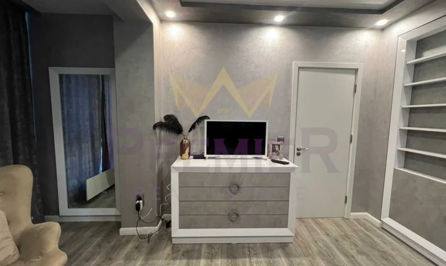 ТРИСТАЕН АПАРТАМЕНТ, ИДЕАЛЕН ЦЕНТЪР -  - снимка 12 - Имоти Премиер