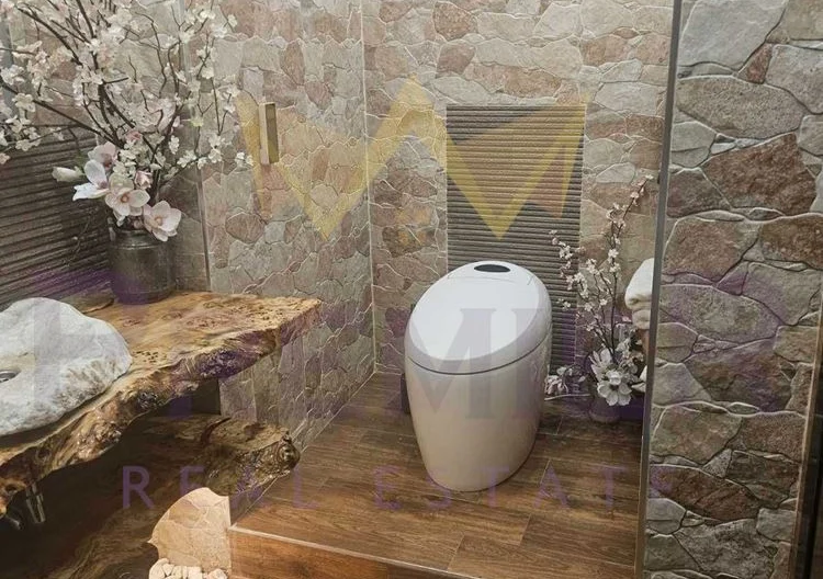 ТРИСТАЕН АПАРТАМЕНТ, ИДЕАЛЕН ЦЕНТЪР -  - снимка 13 - Имоти Премиер