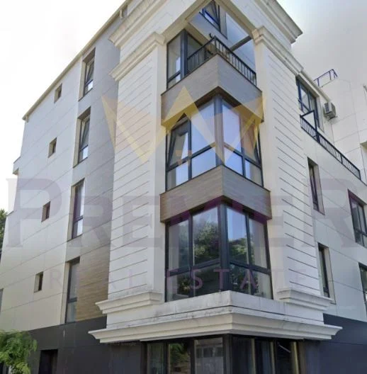 ТРИСТАЕН АПАРТАМЕНТ, ИДЕАЛЕН ЦЕНТЪР - - снимка 13 - Имоти Премиер