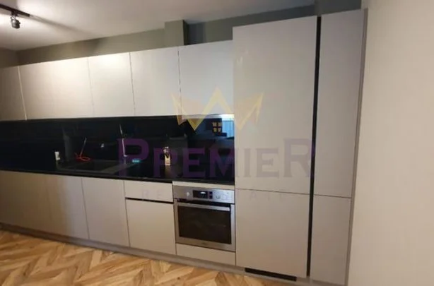 Агенция за недвижими имоти - Имоти Премиер - имот - 1070370, Цена: 850 EUR