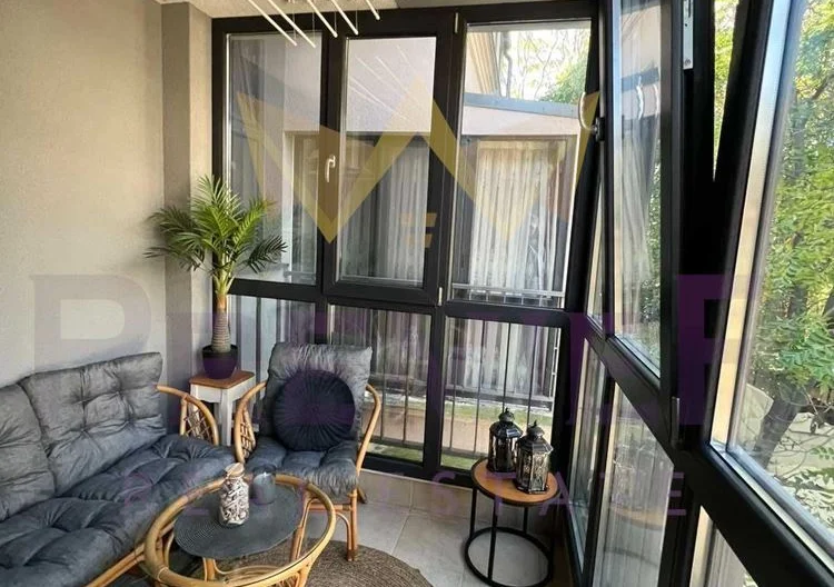 ТРИСТАЕН АПАРТАМЕНТ, ИДЕАЛЕН ЦЕНТЪР -  - снимка 20 - Имоти Премиер