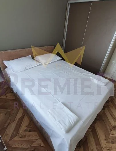 ТРИСТАЕН АПАРТАМЕНТ, ИДЕАЛЕН ЦЕНТЪР - - снимка 3 - Имоти Премиер