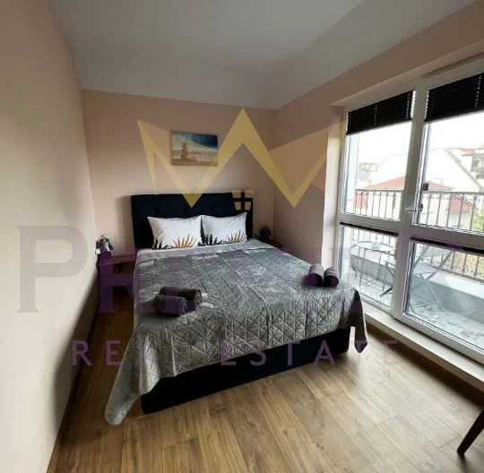 ТРИСТАЕН АПАРТАМЕНТ, ИДЕАЛЕН ЦЕНТЪР - - снимка 4 - Имоти Премиер