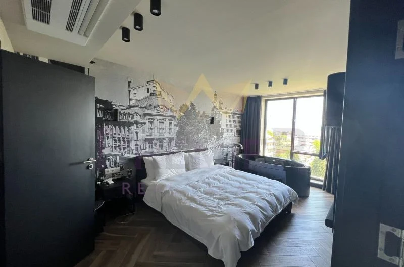 ТРИСТАЕН АПАРТАМЕНТ, ИДЕАЛЕН ЦЕНТЪР - - снимка 7 - Имоти Премиер