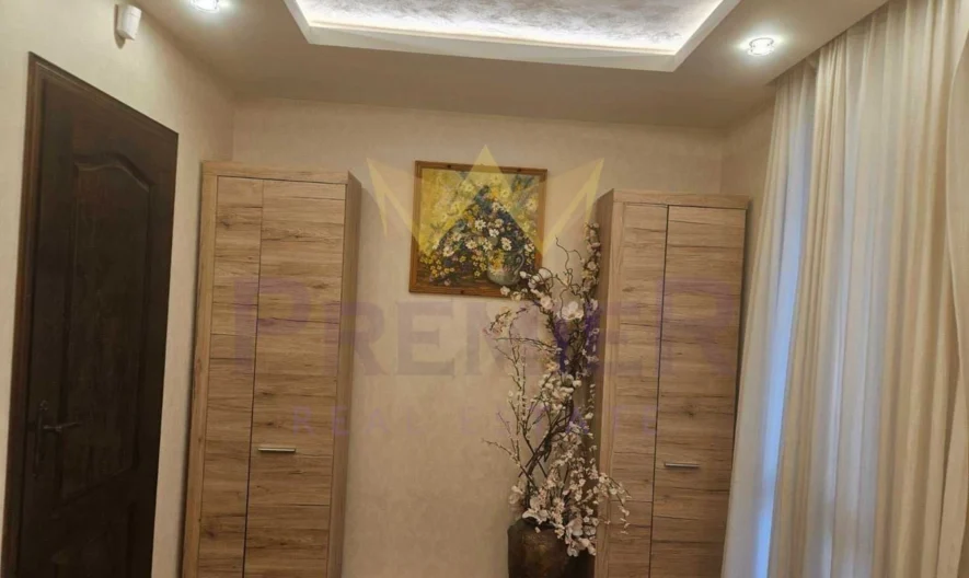 ТРИСТАЕН АПАРТАМЕНТ, ИДЕАЛЕН ЦЕНТЪР -  - снимка 7 - Имоти Премиер