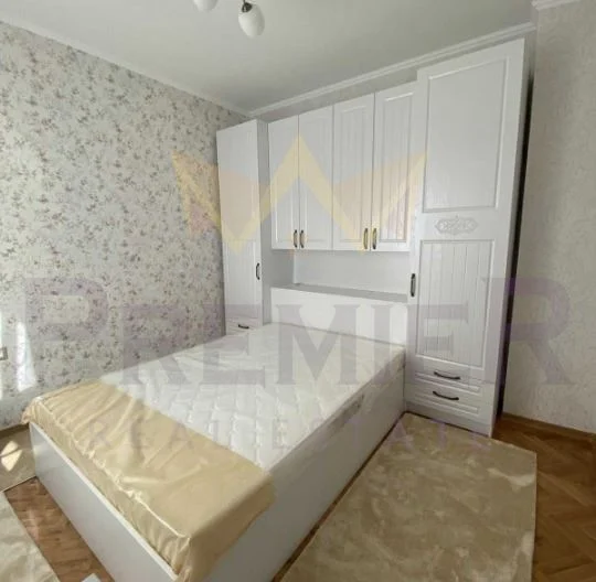 ТРИСТАЕН АПАРТАМЕНТ, ИДЕАЛЕН ЦЕНТЪР -  - снимка 7 - Имоти Премиер